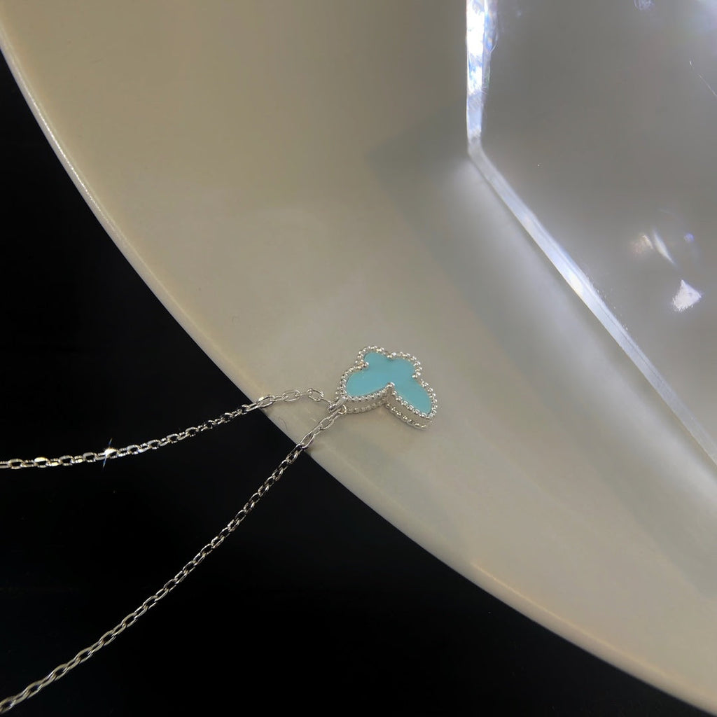 Van Cleef & Arpels BUTTERFLY PEDANT SILVER TURQUOISE NECKLACE