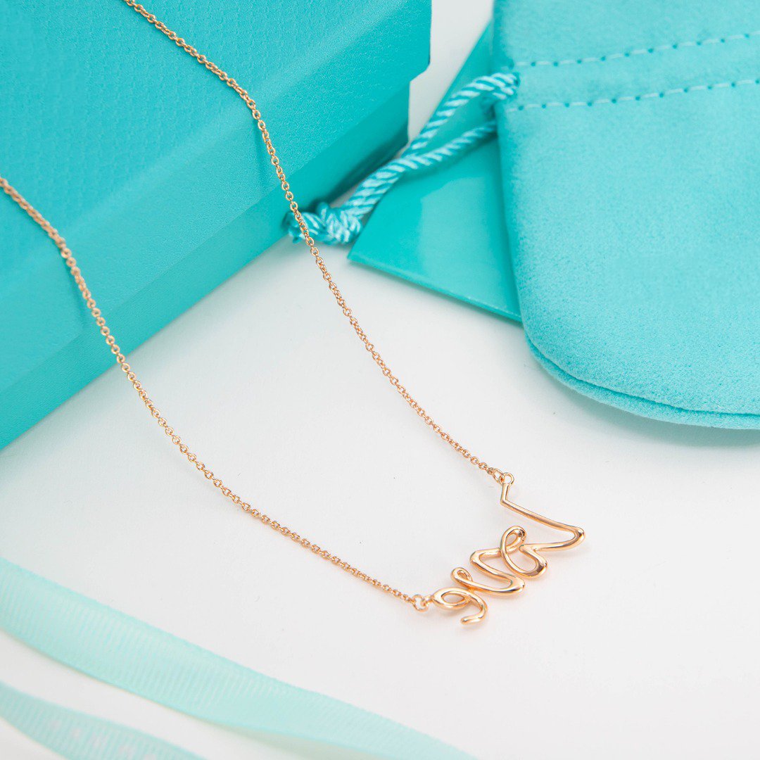 TIFFANY & CO. PALOMA S GRAFFITI LOVE NECKLACE