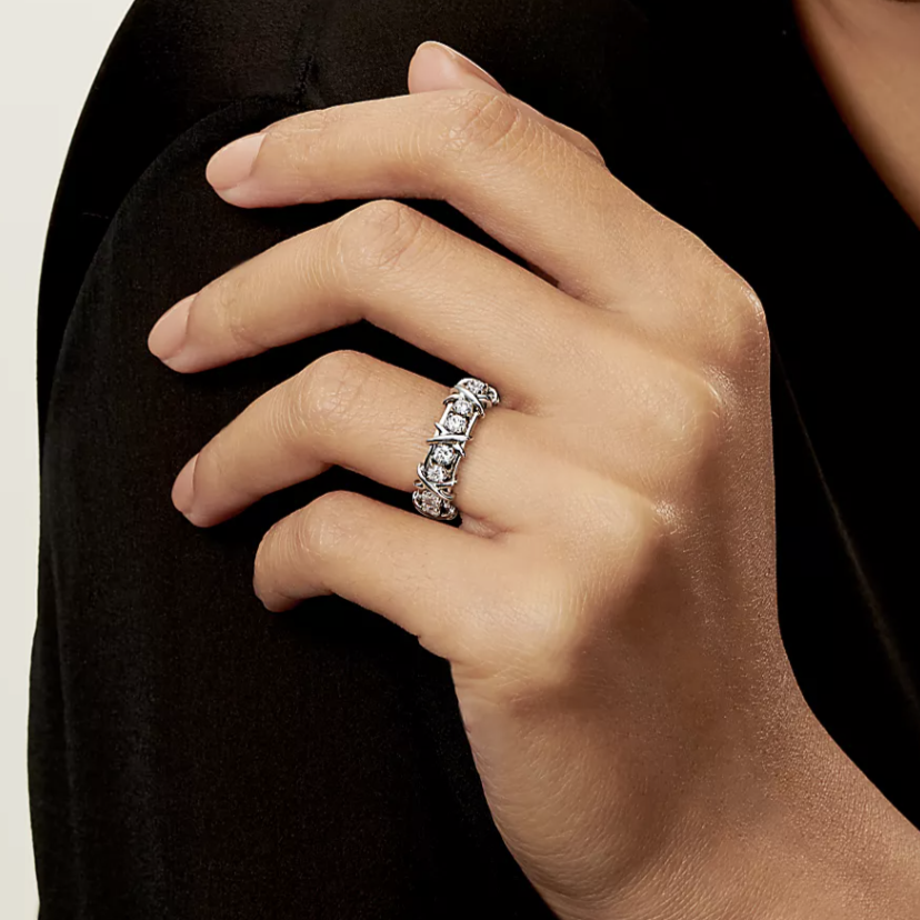 TIFFANY & CO. SIXTEEN STONE SILVER RING