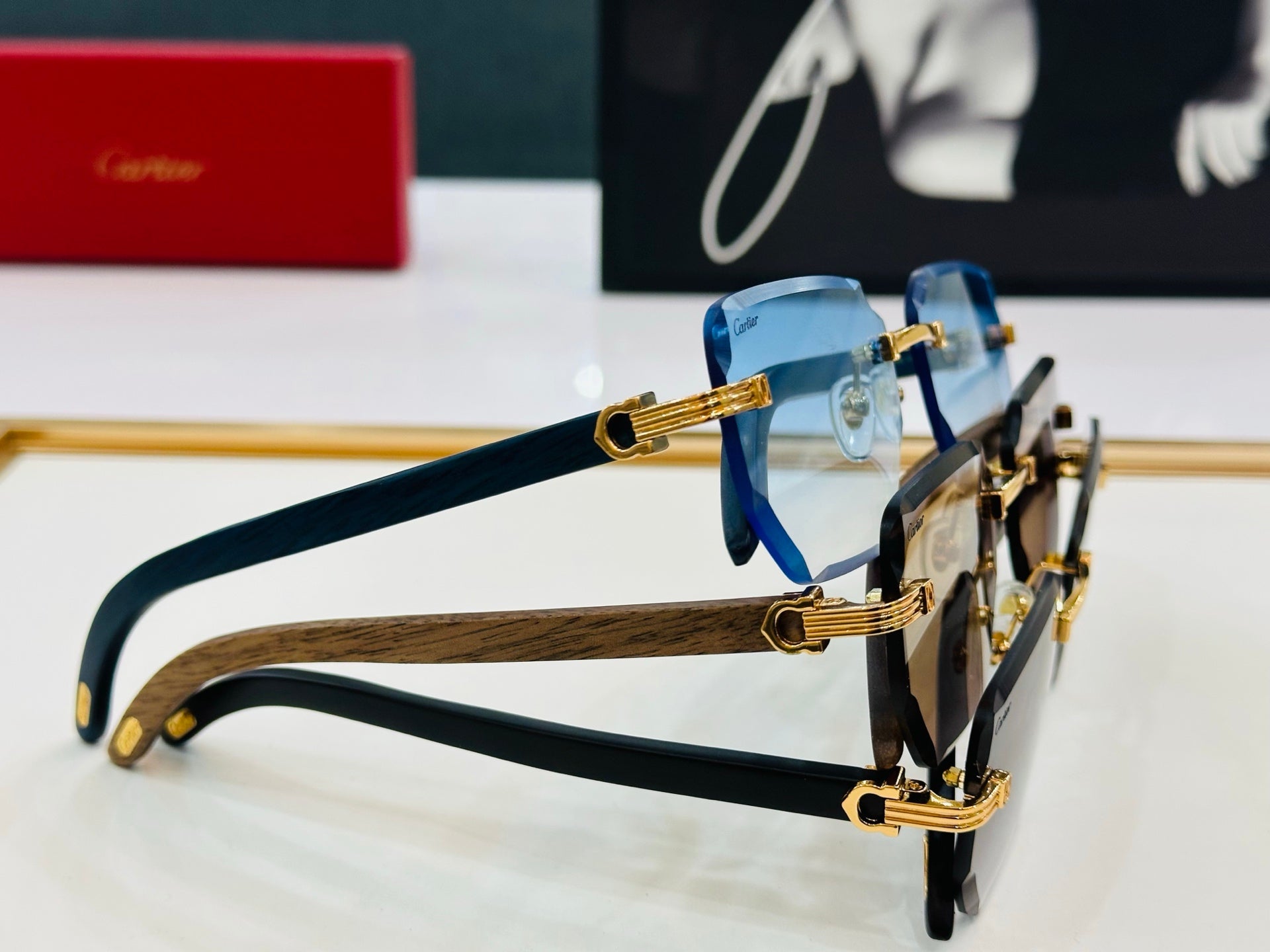 CARTIER PREMIÈRE RECTANGULAR FRAME SUNGLASSES CT0620S IN METAL AND WOODEN