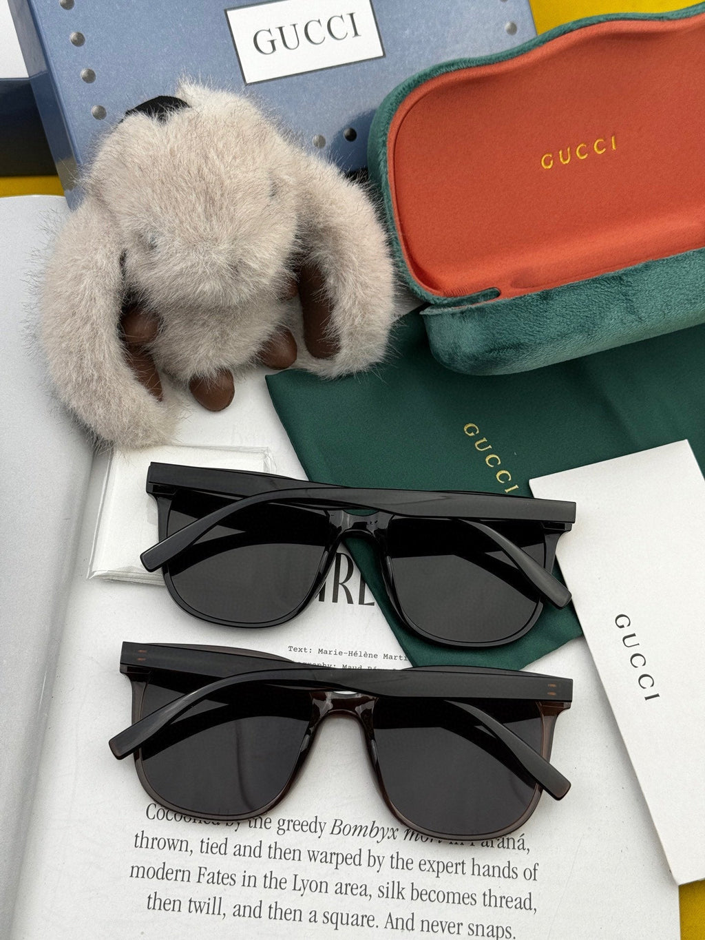 GUCCI SQUARE FRAME SUNGLASSES G77722 IN ACETATE