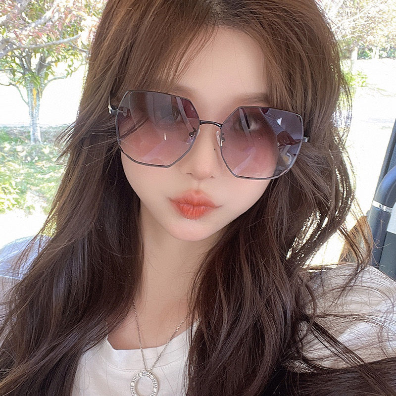 GUCCI SPECIALIZED FIT ROUND-FRAME SUNGLASSES 8660 IN METAL