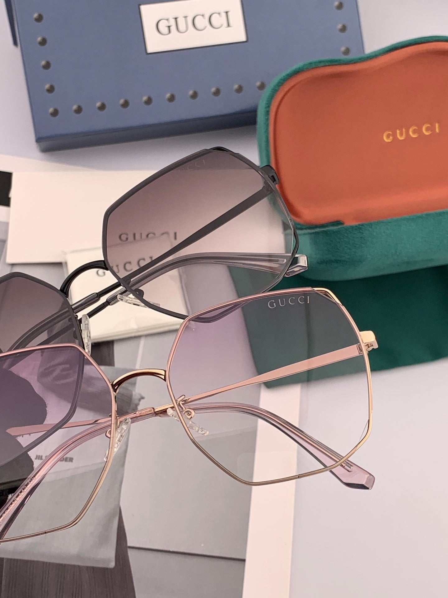 GUCCI SPECIALIZED FIT ROUND-FRAME SUNGLASSES 8660 IN METAL