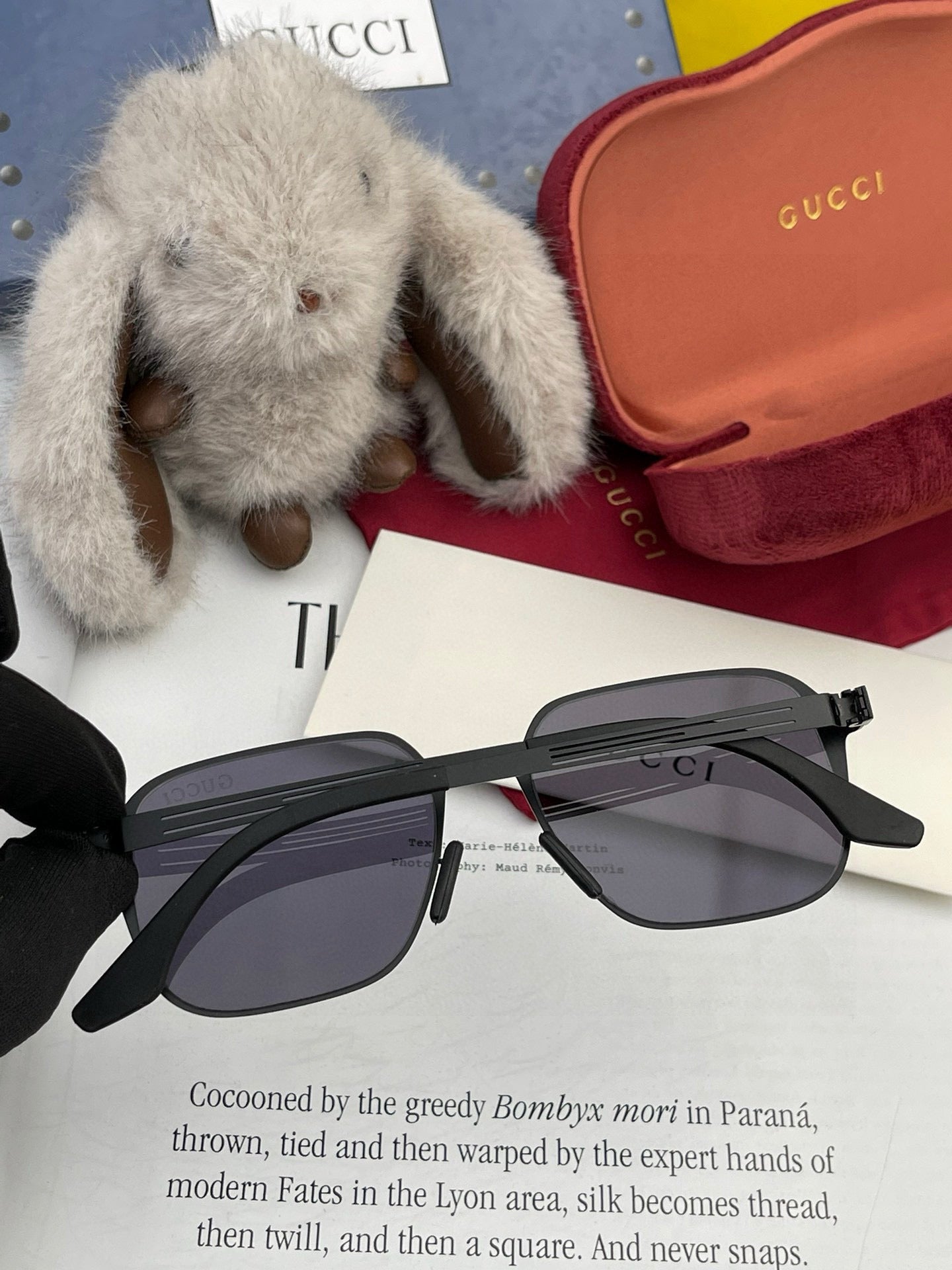 GUCCI RECTANGULAR FRAME SUNGLASSES 3862 IN METAL