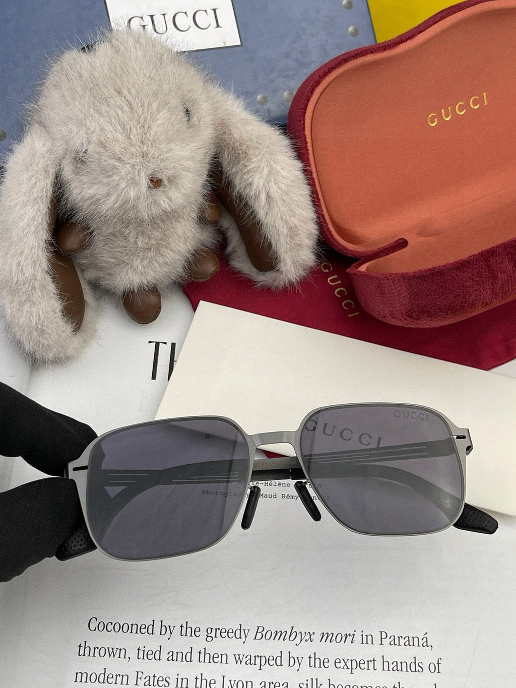 GUCCI RECTANGULAR FRAME SUNGLASSES 3862 IN METAL