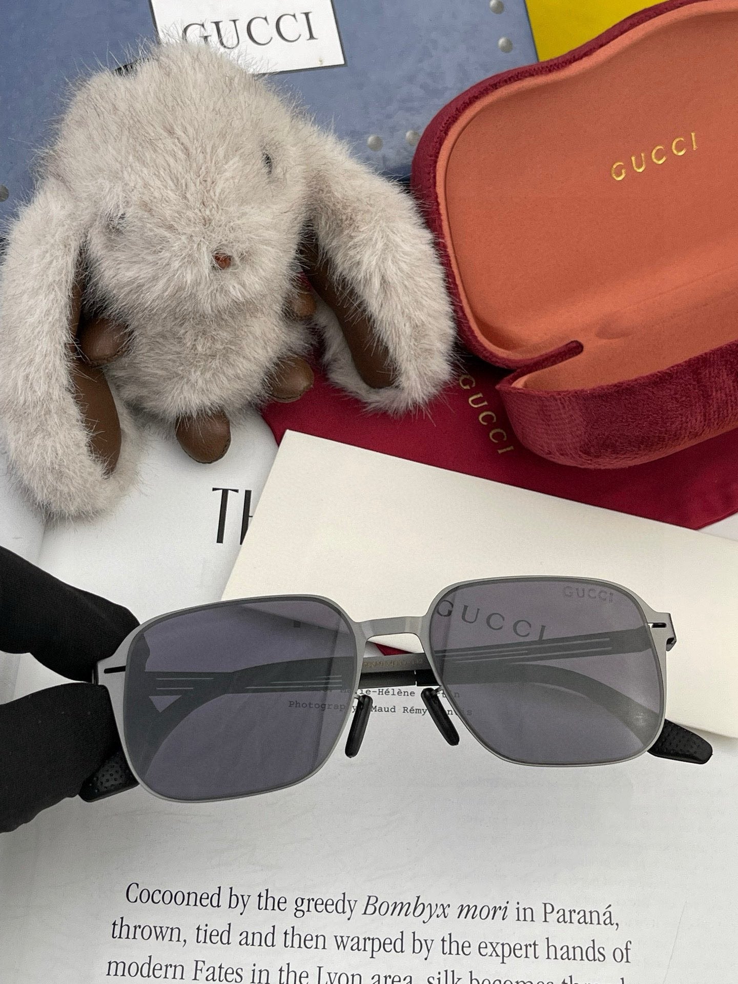 GUCCI RECTANGULAR FRAME SUNGLASSES 3862 IN METAL