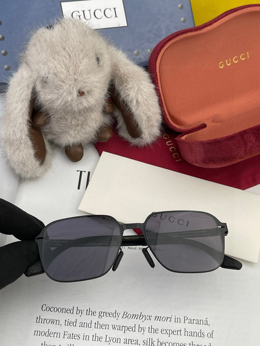 GUCCI RECTANGULAR FRAME SUNGLASSES 3862 IN METAL