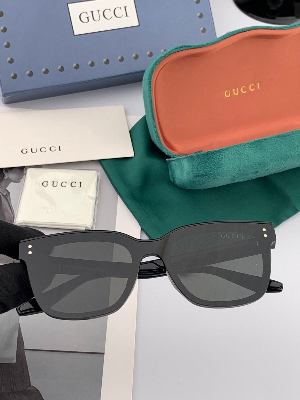 GUCCI SQUARE FRAME SUNGLASSES G1110 IN ACETATE