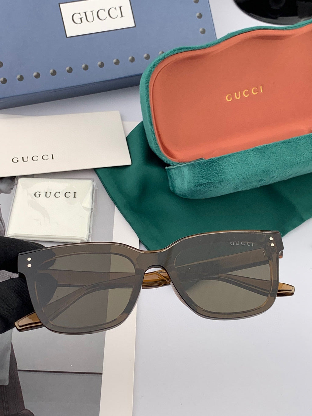 GUCCI SQUARE FRAME SUNGLASSES G1110 IN ACETATE