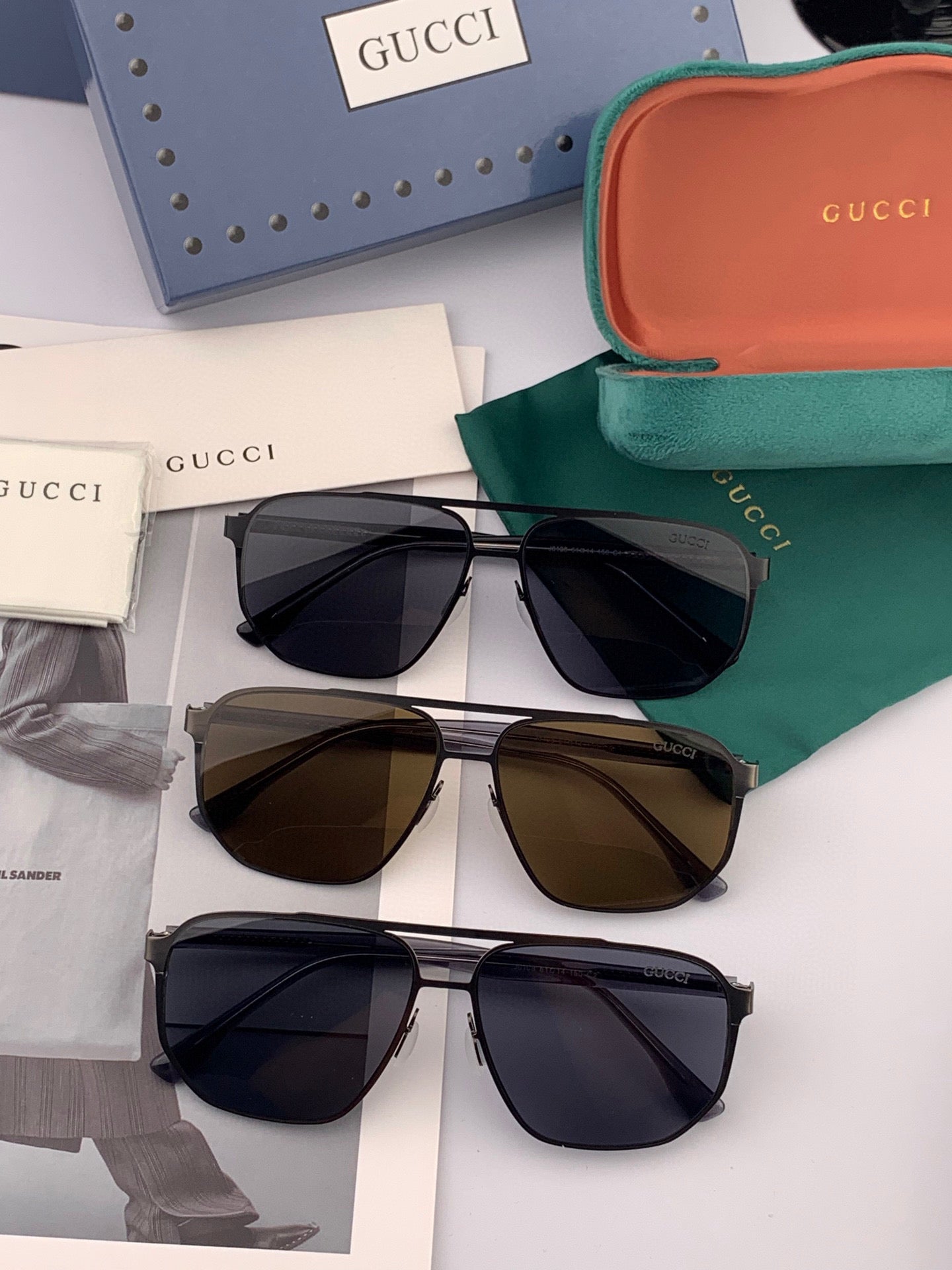 GUCCI NAVIGATOR FRAME SUNGLASSES G8810 IN METAL