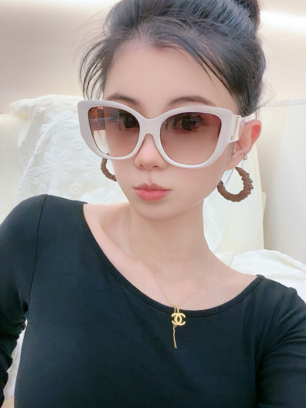 LOUIS VUITTON CAT EYE SUNGLASSES 2614 IN ACETATE