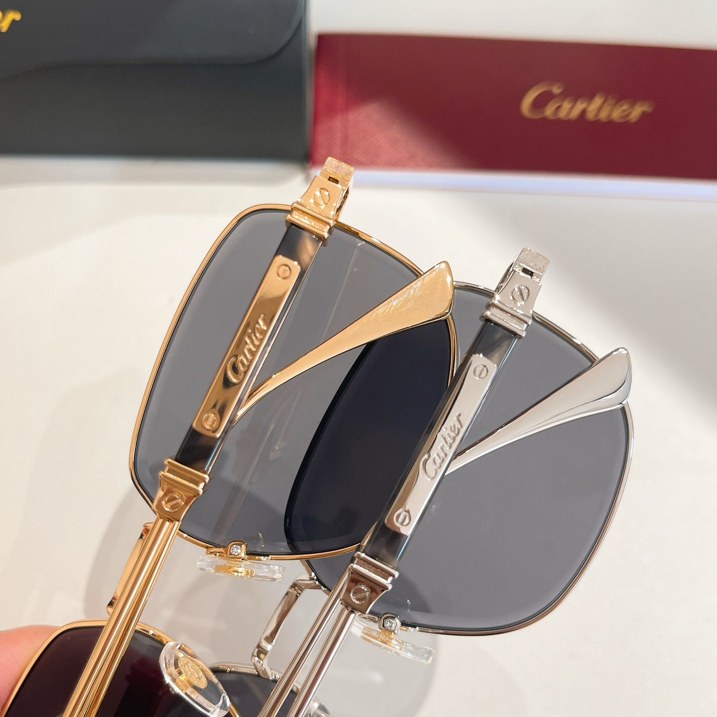 CARTIER PREMIÈRE SQUARE FRAME SUNGLASSES CT0485S IN METAL