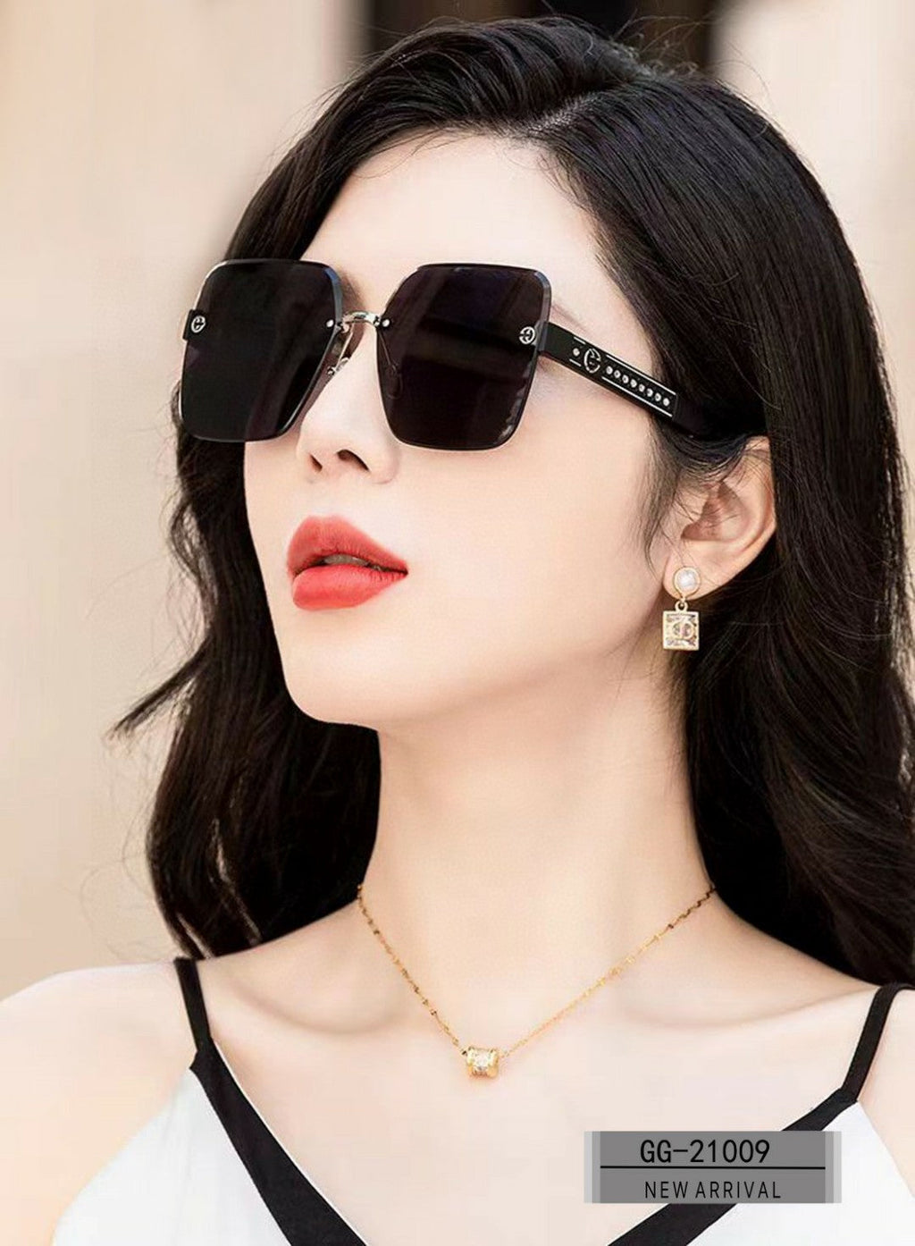 GUCCI CRYSTAL STUDDED SQUARE FRAME SUNGLASSES 21009 IN ACETATE