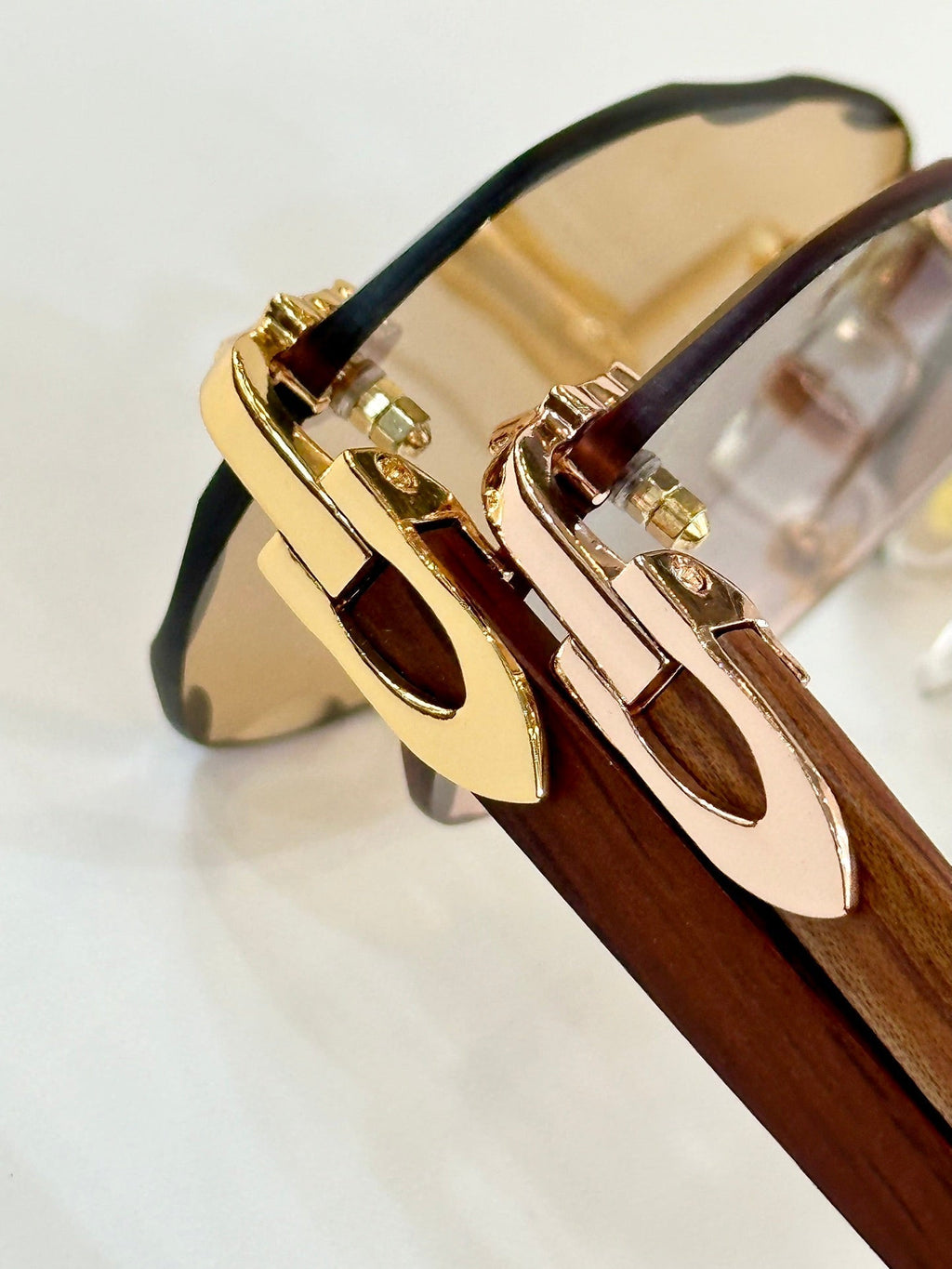 CARTIER C DE RIMLESS GEOMETRIC FRAME SUNGLASSES 547386 IN METAL AND WOODEN