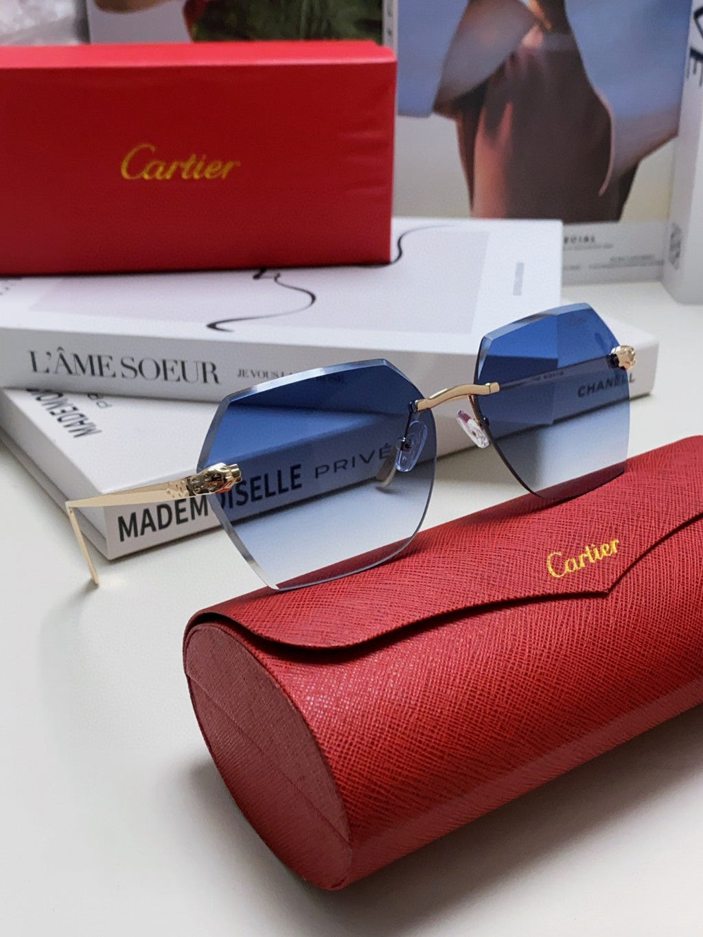CARTIER PANTHÈRE RIMLESS GEOMETRIC FRAME SUNGLASSES 562061 IN METAL