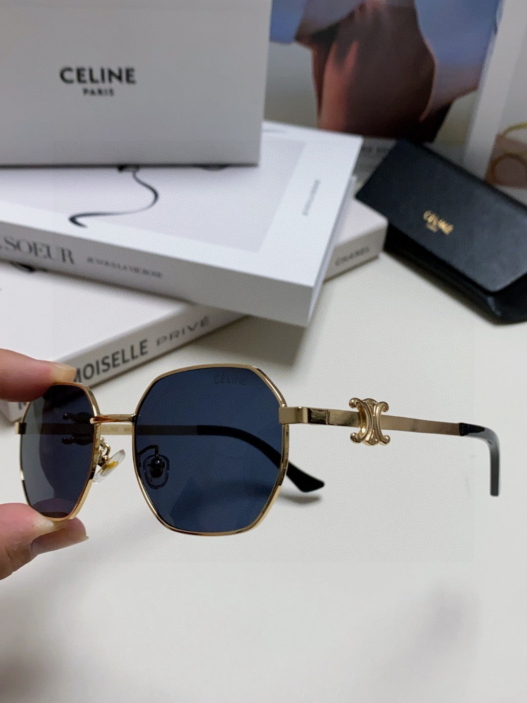 CELINE TRIOMPHE SUNGLASS 497823 IN GOLD METAL BLACK LENSES