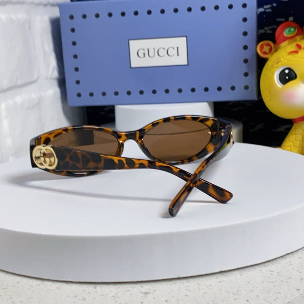 GUCCI OVAL FRAME SUNGLASSES GG1662SA IN ACETATE