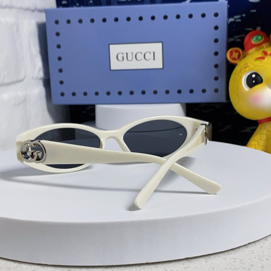 GUCCI OVAL FRAME SUNGLASSES GG1662SA IN ACETATE