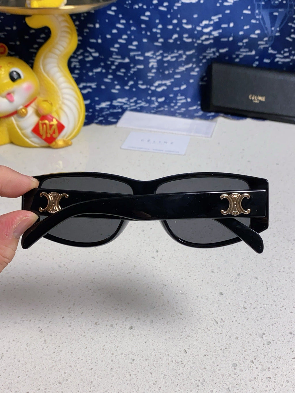 CELINE TRIOMPHE SUNGLASS 533220 IN BLACK ACETATE GOLD LOGO