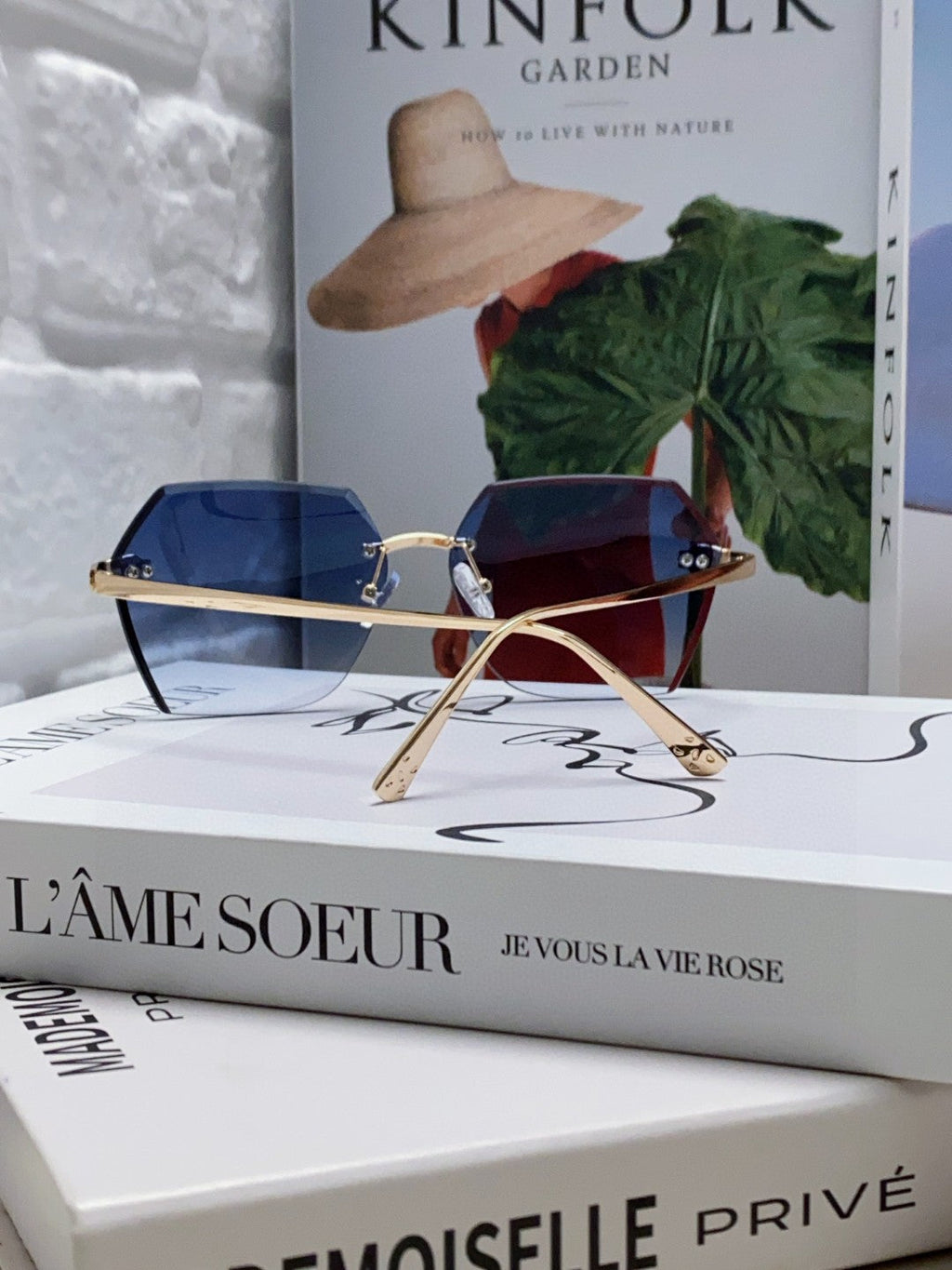CARTIER PANTHÈRE RIMLESS GEOMETRIC FRAME SUNGLASSES  539743 IN METAL