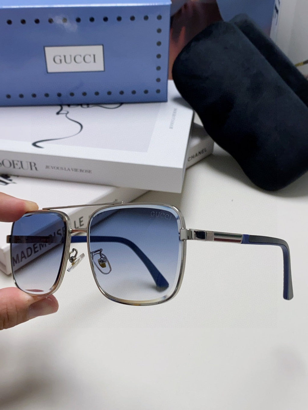 GUCCI SQUARE FRAME SUNGLASSES 576880 IN METAL