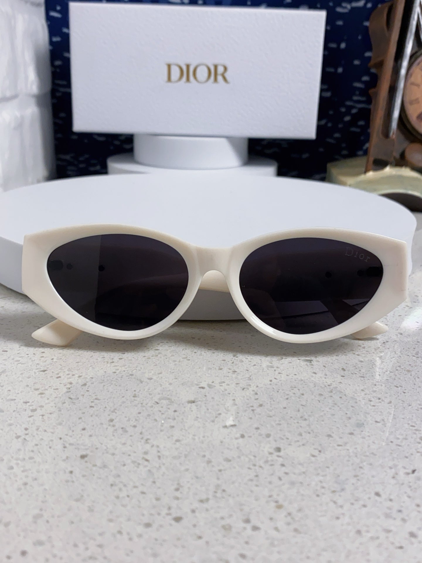 DIOR MONTAIGNE SUNGLASS 578113 IN OFF WHITE ACETATE