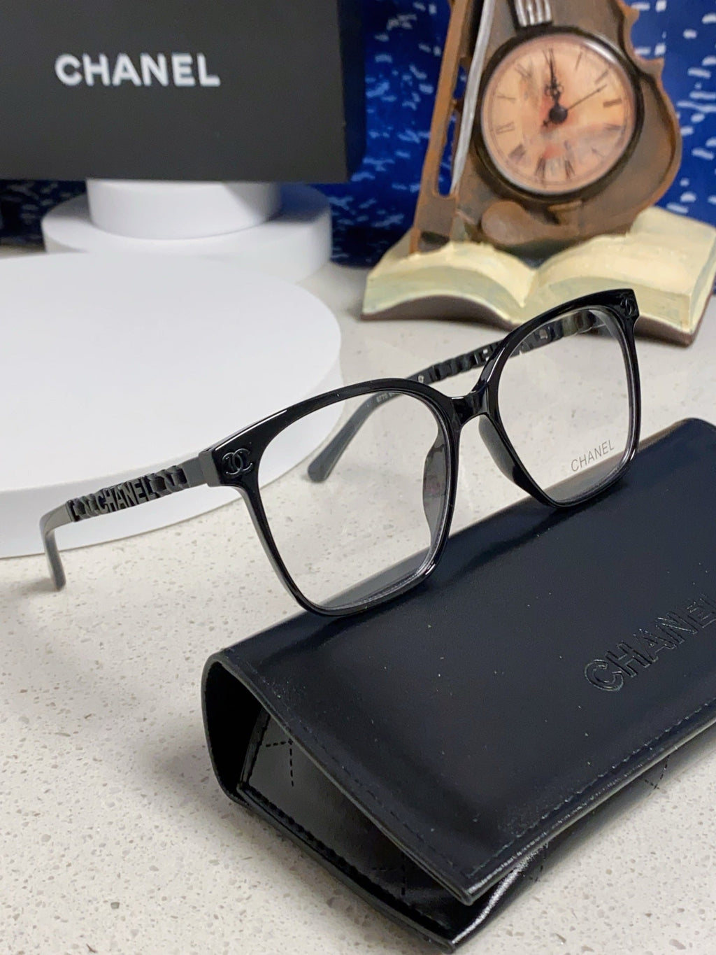 CHANEL SQUARE SUNGLASSES 632029 IN BLACK ACETATE BLACK LOGO ON FRAME