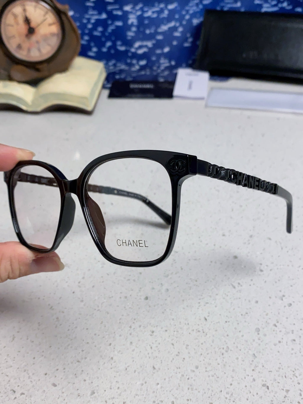 CHANEL SQUARE SUNGLASSES 632029 IN BLACK ACETATE BLACK LOGO ON FRAME