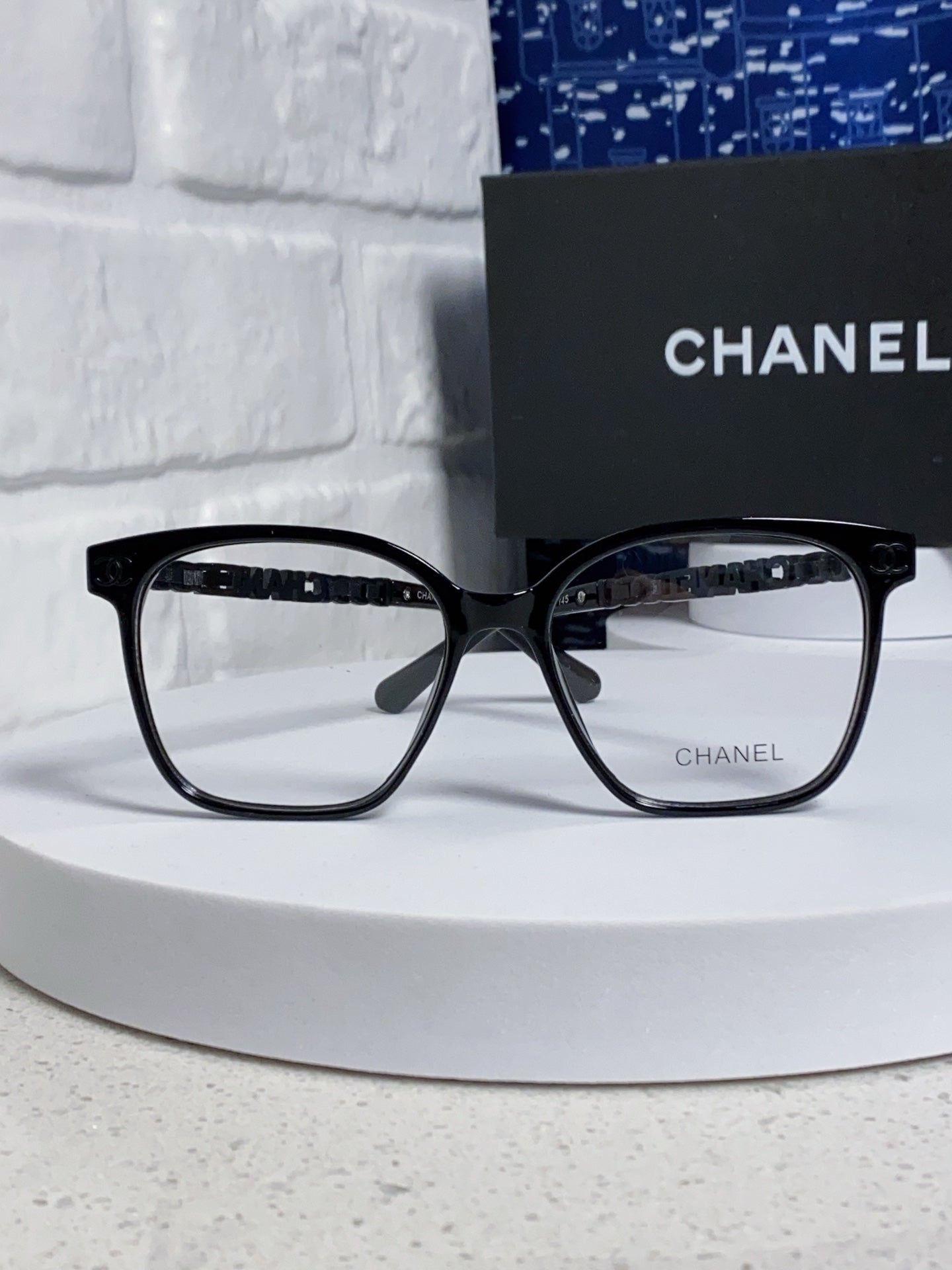 CHANEL SQUARE SUNGLASSES 632029 IN BLACK ACETATE BLACK LOGO ON FRAME