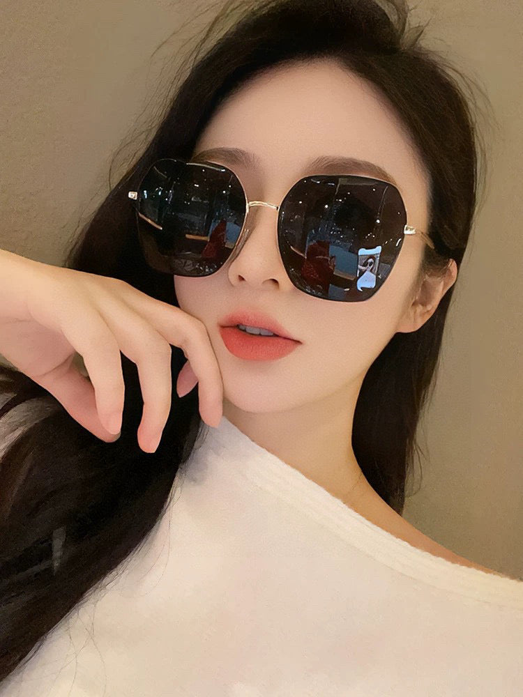 GUCCI SQUARE FRAME SUNGLASSES G0642 IN METAL